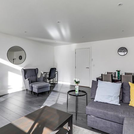 Exceptionally Spacious Central Canterbury Home ภายนอก รูปภาพ